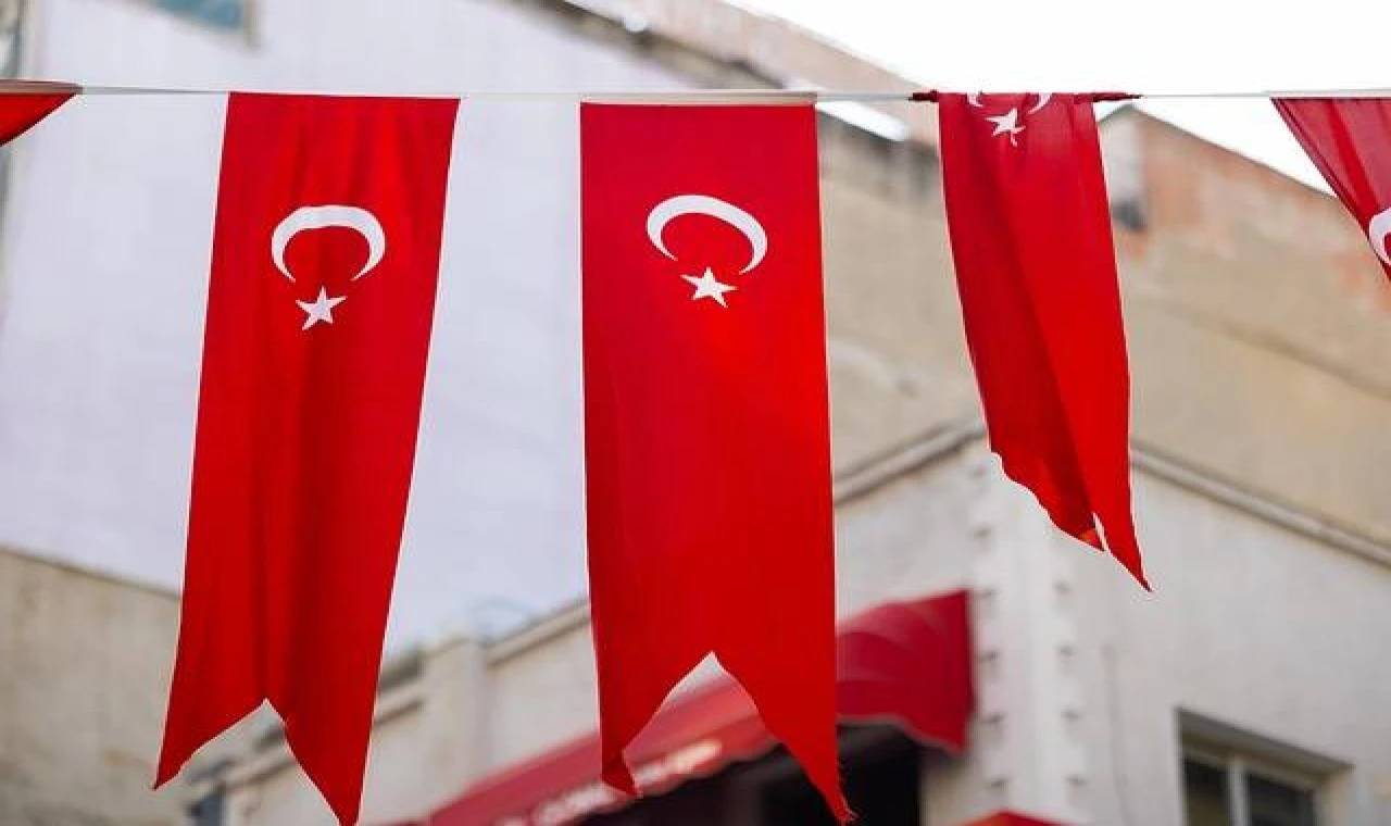 İstiklal marşı anlamı, kabulü ve önemi